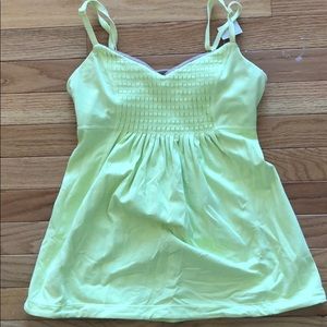 Lululemon workout top
